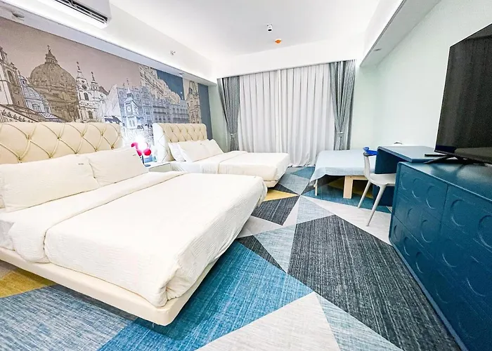 Lovely Penthouse Across Of Dreams, Airport Apartment Manila