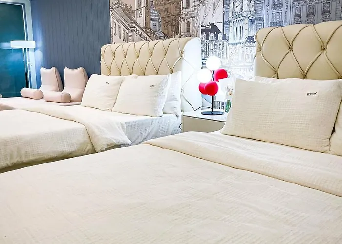 Lovely Penthouse Across Of Dreams, Airport Apartment Manila